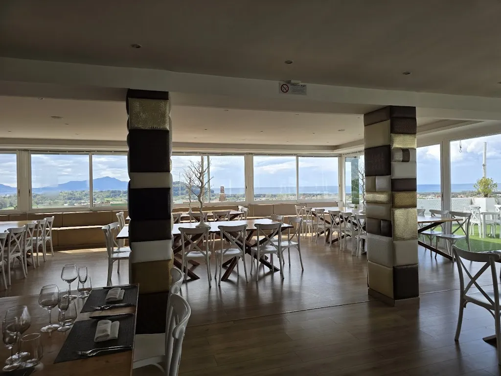 L'amè Luxury Events restaurant in Monterusciello