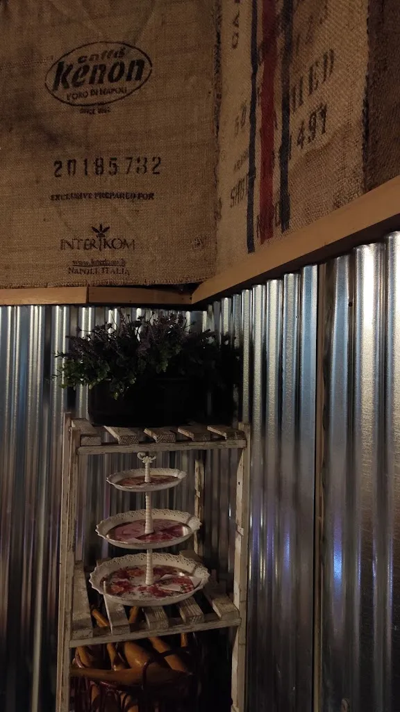 Tradizione Italiana Street Food_Monterusciello_slider_image_3