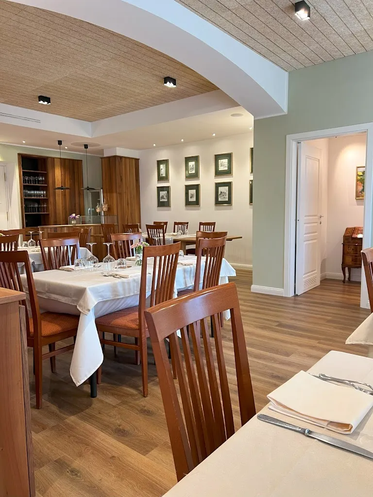 Ristorante La Chioccia D'Oro restaurant in Novi Velia