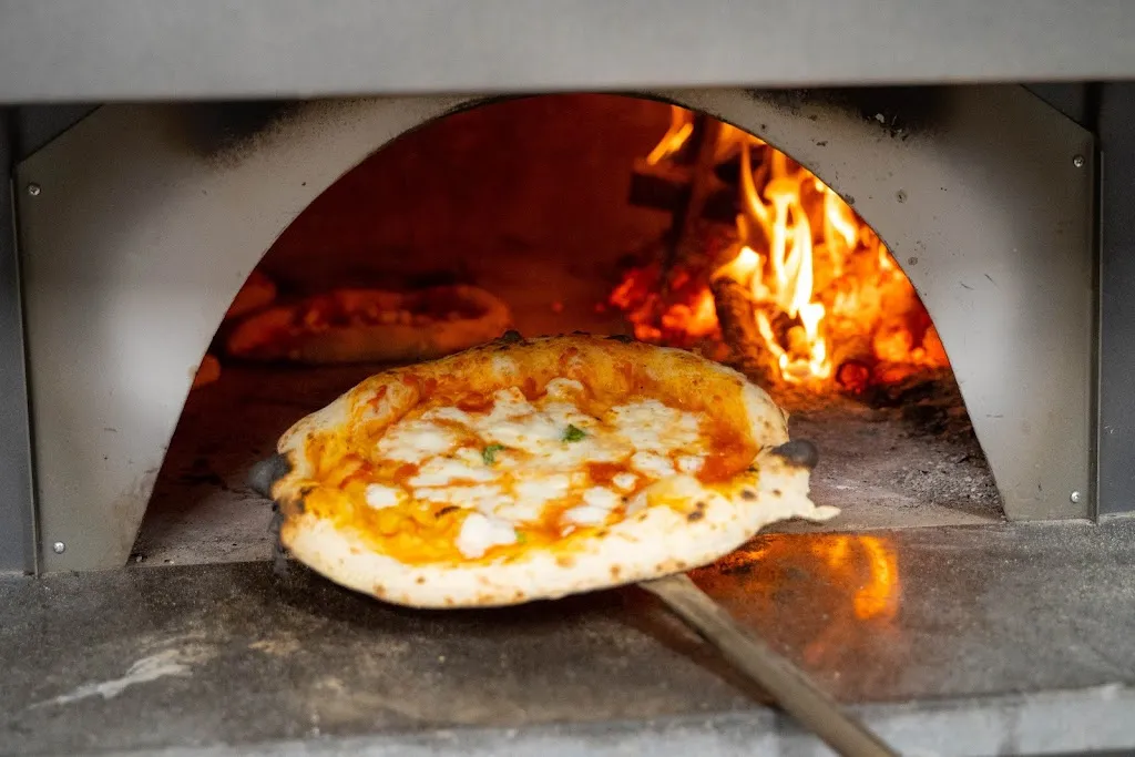 Impronta - Pizzeria e Cucina Tipica_Ogliastro Cilento_slider_image_2