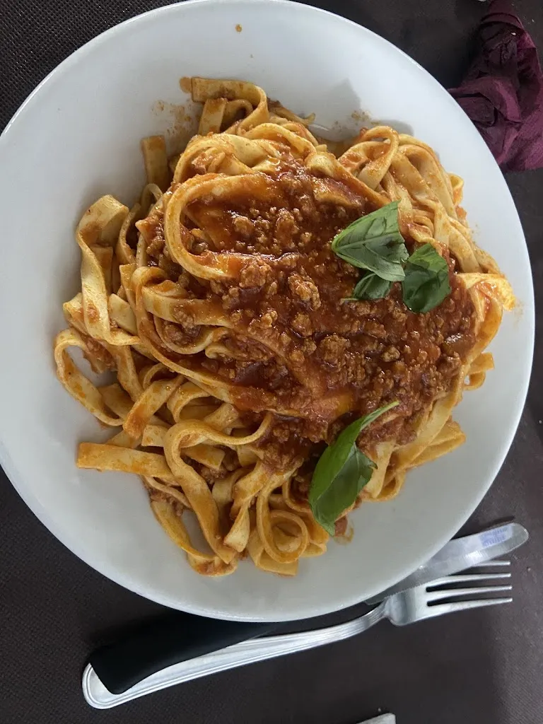 RAFFAELE PERROTTA_Ristorante Scaccomatto club da Eugenio_Ogliastro Cilento_review