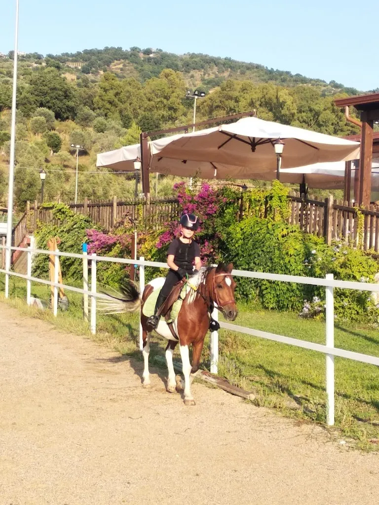 Valentina Crescioli_Open Ranch_Ogliastro Cilento_recensione
