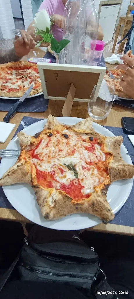 Menu_Pizzeria Napul’é_Omignano_immagine_4