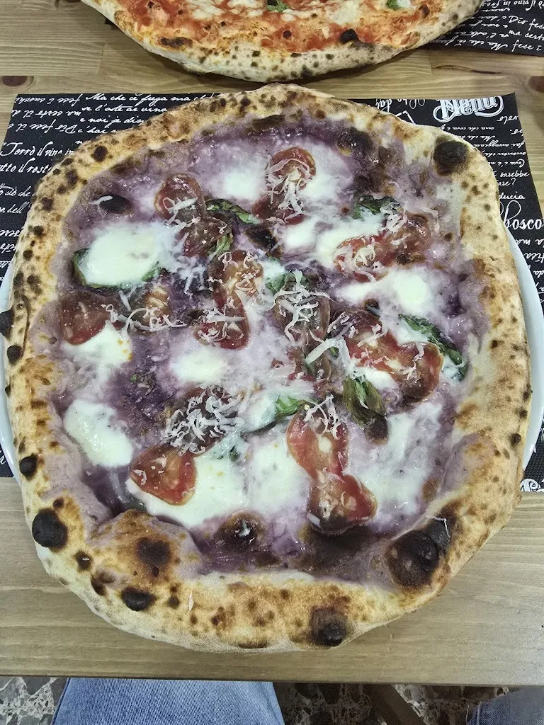 Silvan Se7en _Pizzeria Napul’é_Omignano_recensione