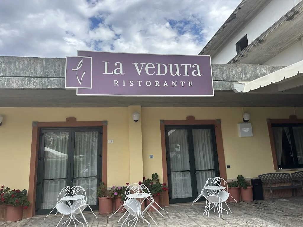 Ristorante La Veduta_Oliveto Citra_slider_image_2