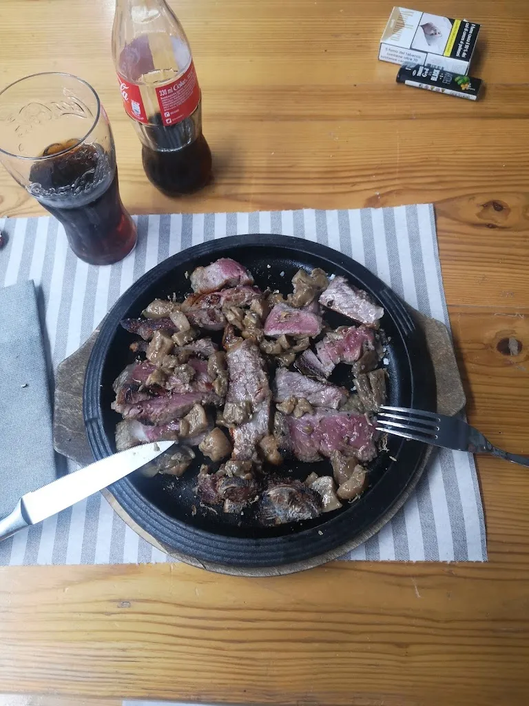 Menu_Bar Sandro & Momó Restaurant Pub_Oliveto Citra_image_7