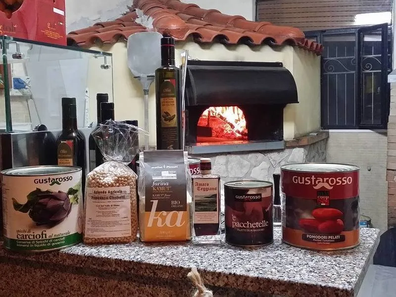 Ristorante Trattoria Pizzeria Luna Rossa_Padula_slider_image_1