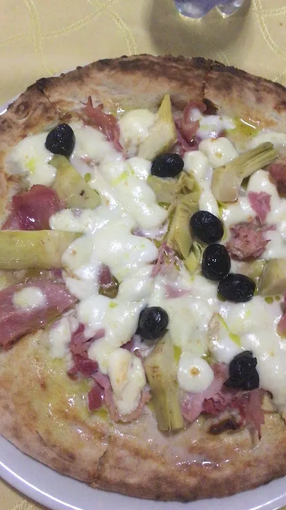 Ristorante Trattoria Pizzeria Luna Rossa_Padula_slider_image_2