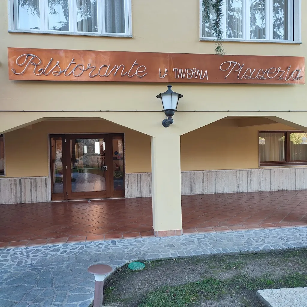 La Taverna Della Certosa restaurant in Padula