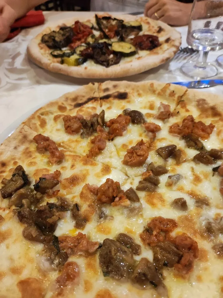 Il Certosino Ristorante Pizzeria_Padula_slider_image_3