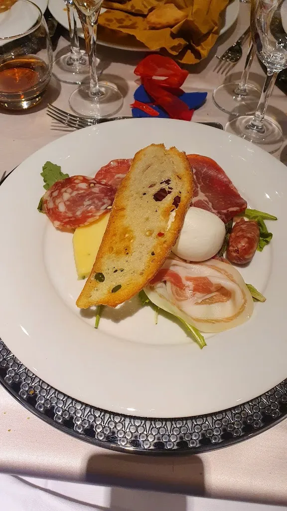 Menu_Castello di Casapozzano_Orta di Atella_image_5