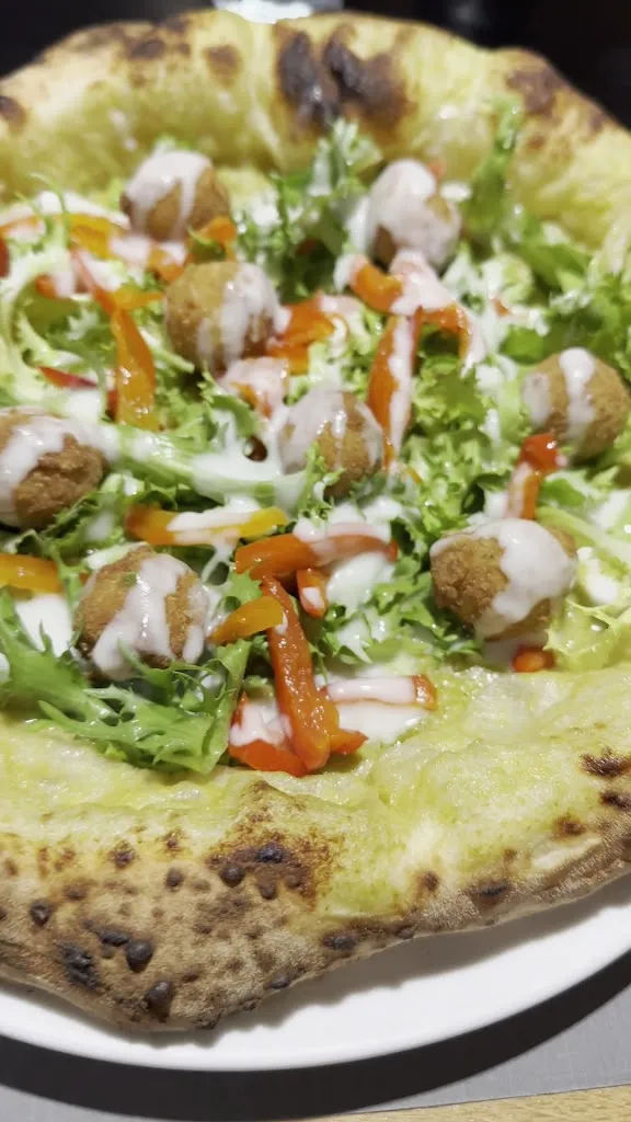 Pizzeria da Lioniello_Orta di Atella_slider_image_2