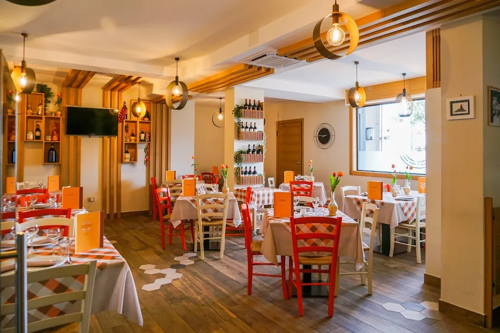 ToDò Trattoria restaurant in Orta di Atella