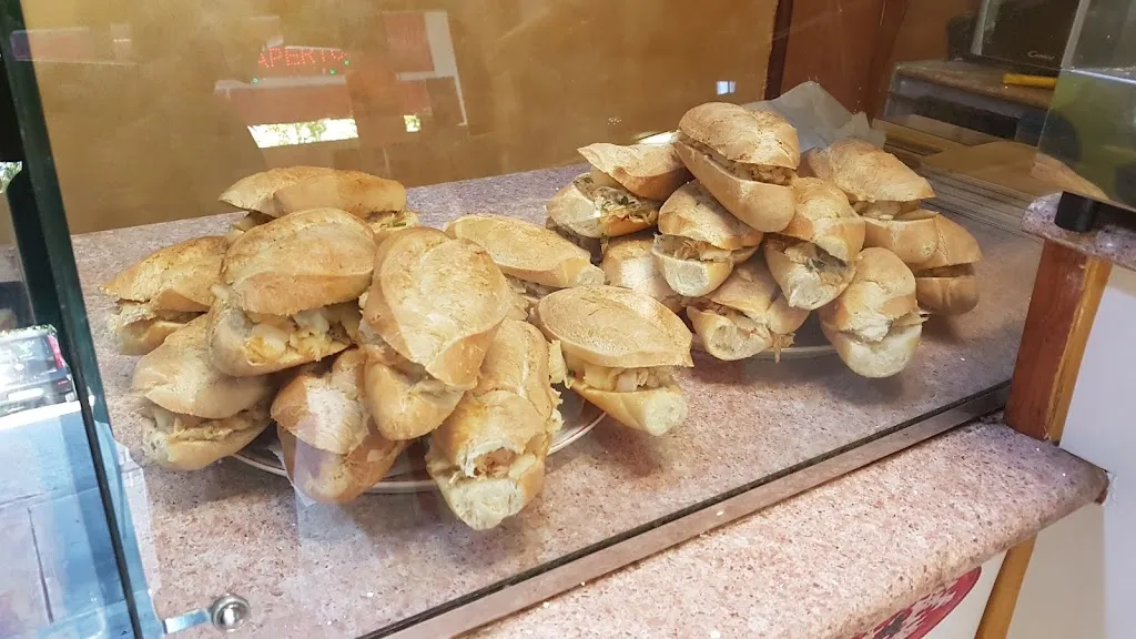 dario della loggia_Bar Pizzeria Da Alberto_Montorio al Vomano_review