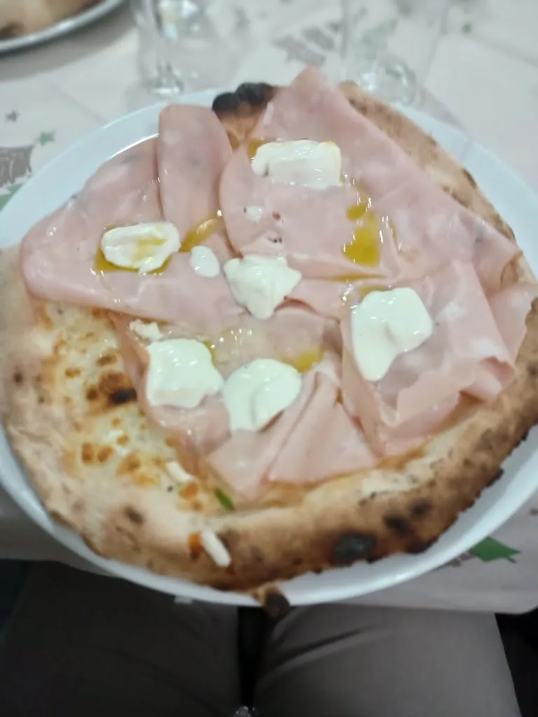 Pina Belperio_Ristorante Pizzeria GianMaria_Paduli_recensione