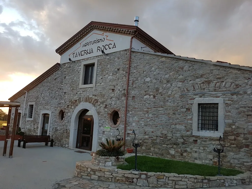 Federico Gianotti_Taverna Rocca_Pago Veiano_recensione