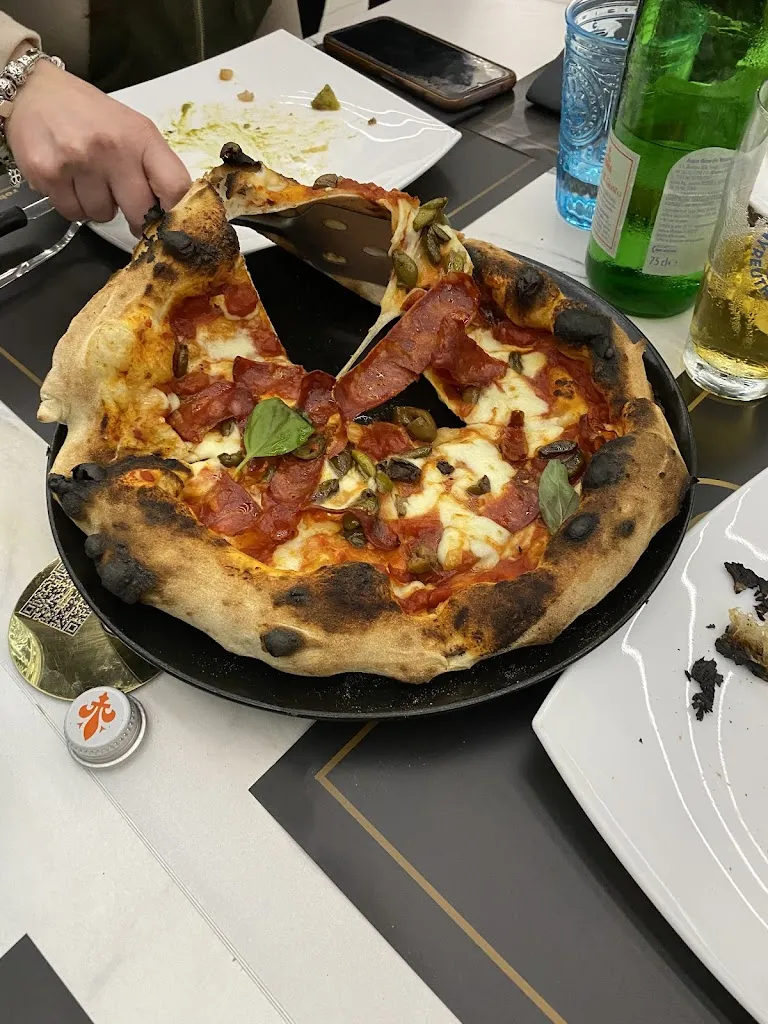 Celestino Valitutto_Robertino Cupo Pizza_Palomonte_review
