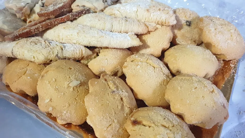 Noemi Curci_Bocconotto Reale_Montorio al Vomano_review