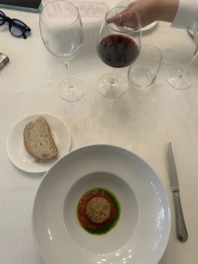 Gaetano_Ristorante Megaron_Paternopoli_review