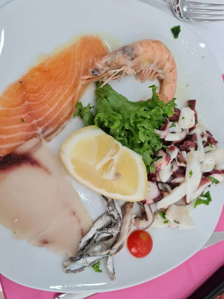 Curtis Yoder_Ristorante Russo Center_Pastorano_review