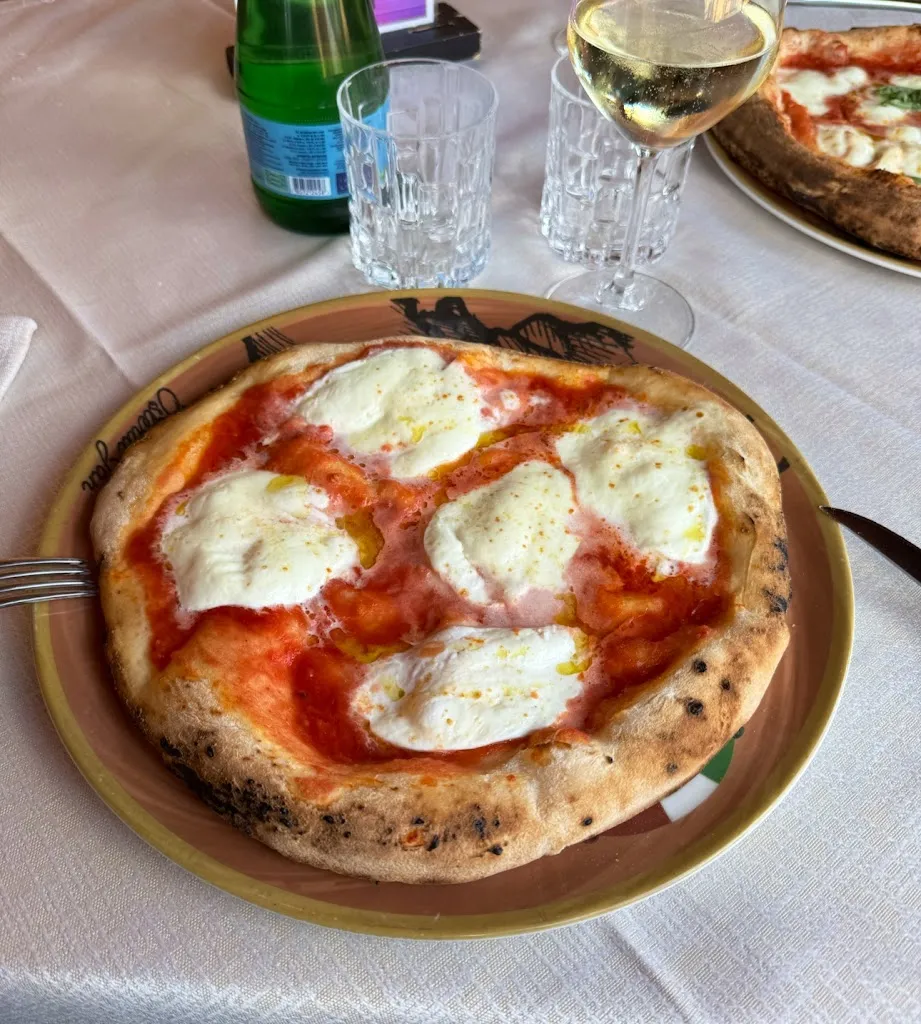 Naira Regina Di Lettera_Osteria Jan_Pastorano_review