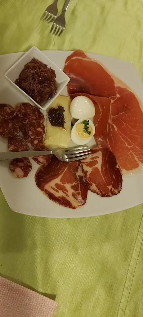 Maria Gilberti_Hotel Ristorante 