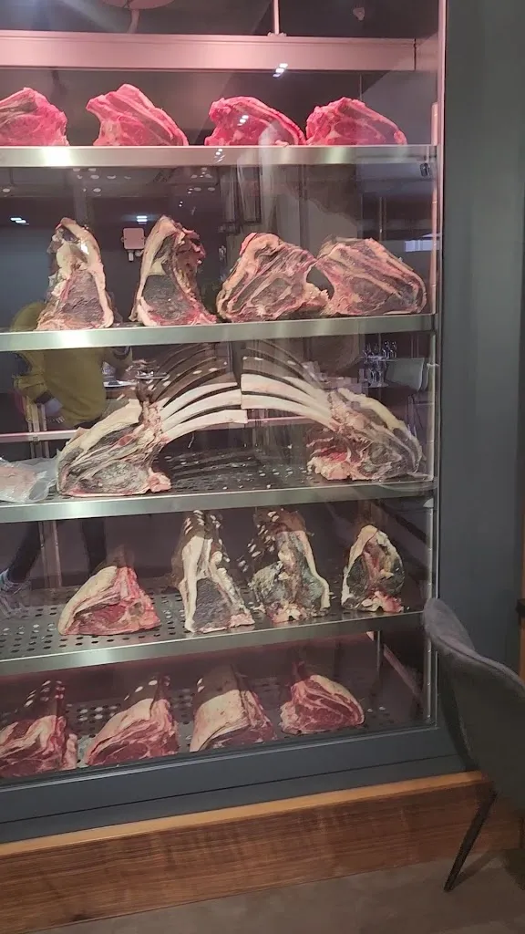 Carboné Meat House_Palma Campania_slider_image_2