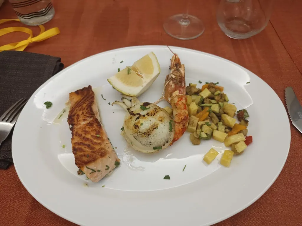 Emanuele Di Matola_Cerere E Bacco_Palma Campania_review