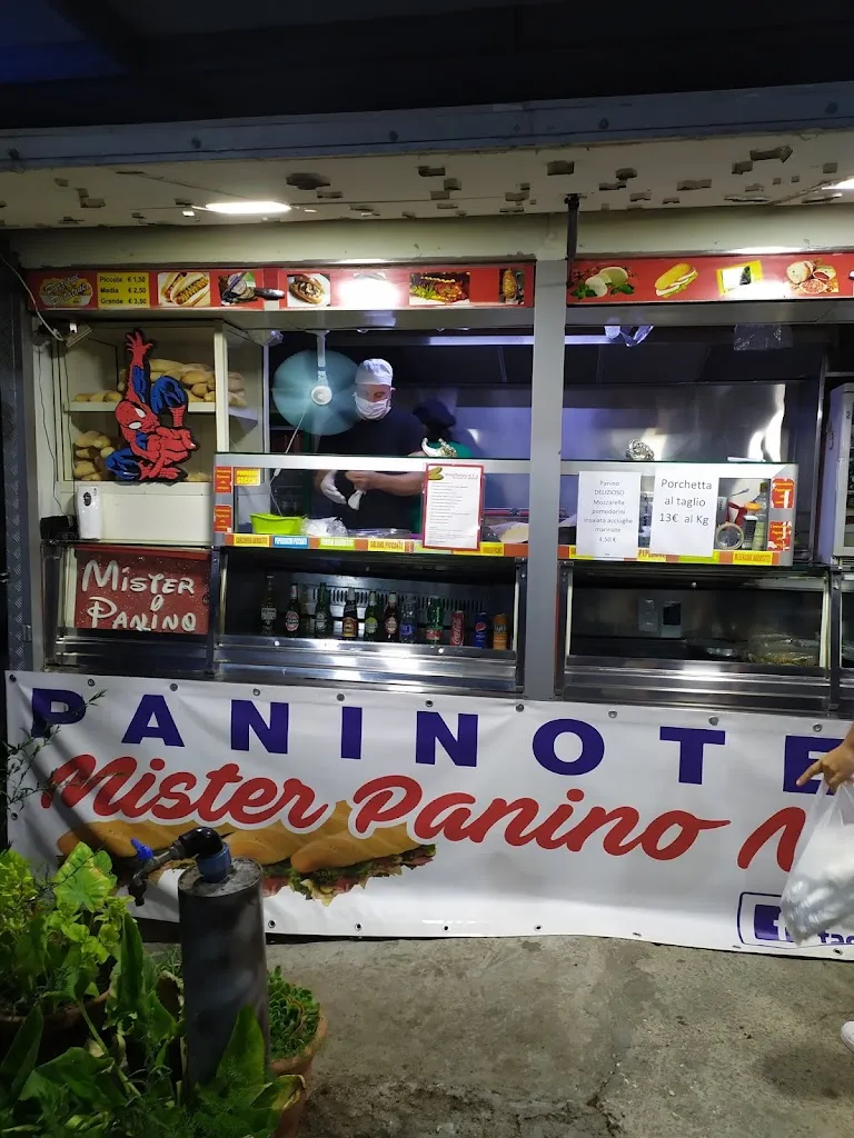 Carmine Nappi_Mister Panino NEA_Palma Campania_review