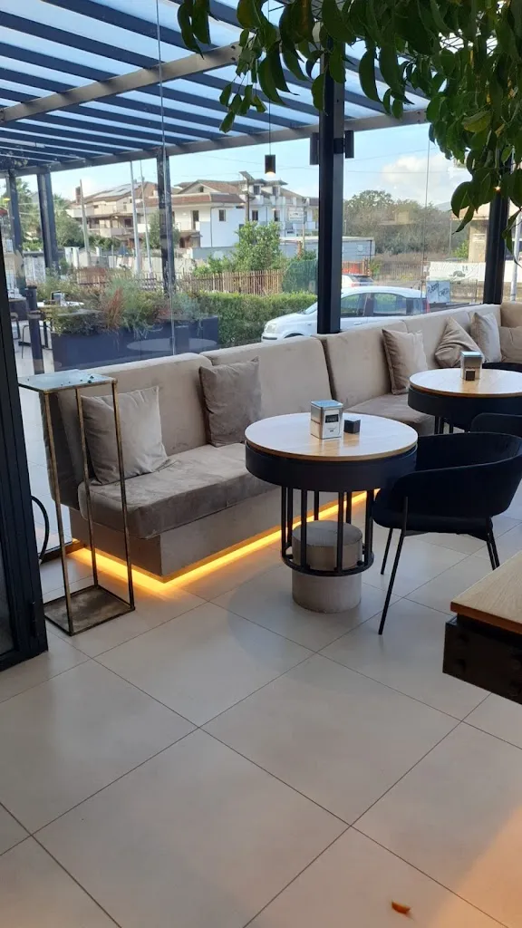 Chalè restaurant in Palma Campania