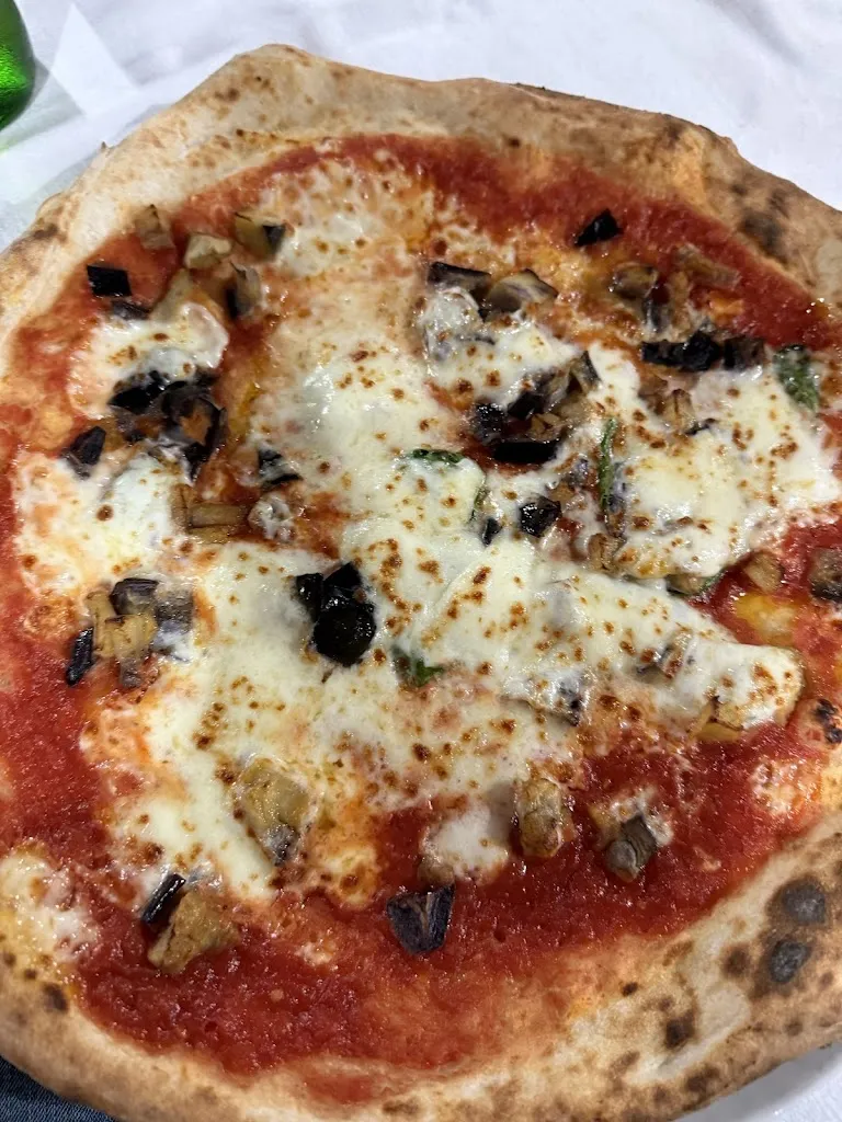 Giuseppe Fusco_Trattoria pizzeria Al Posto Accanto_Pesco Sannita_review