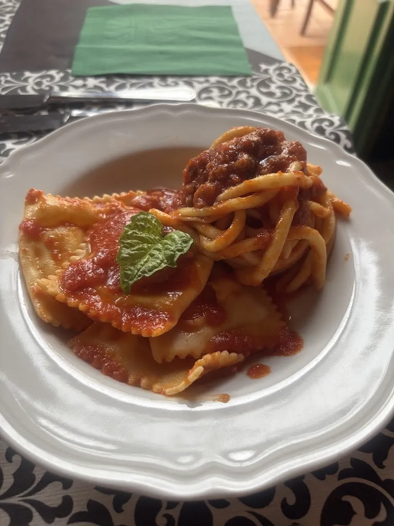 Giovanna Valentina Petrone_Agriturismo San Simeone_Piaggine_review