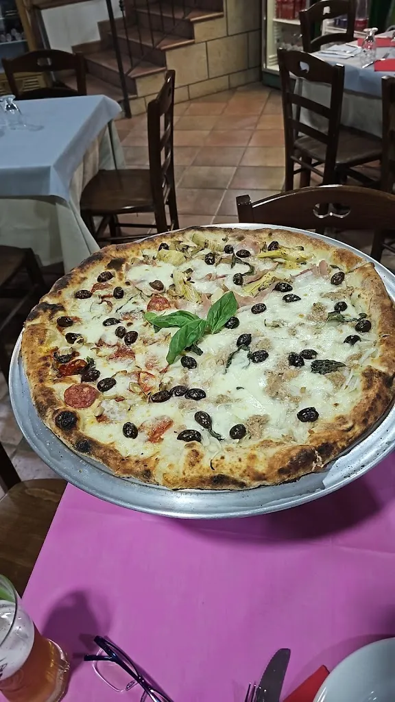 La Piazzetta_Piana di Monte Verna_slider_image_3