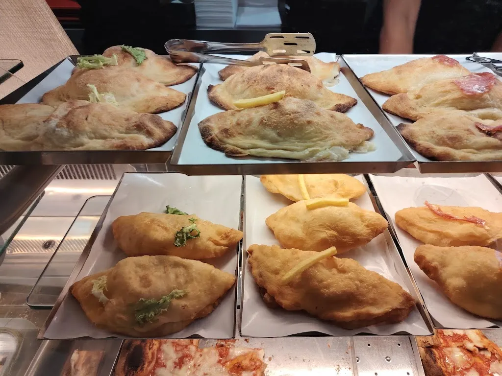 Bar Capovolta_Pezzano-Filetta_slider_image_2