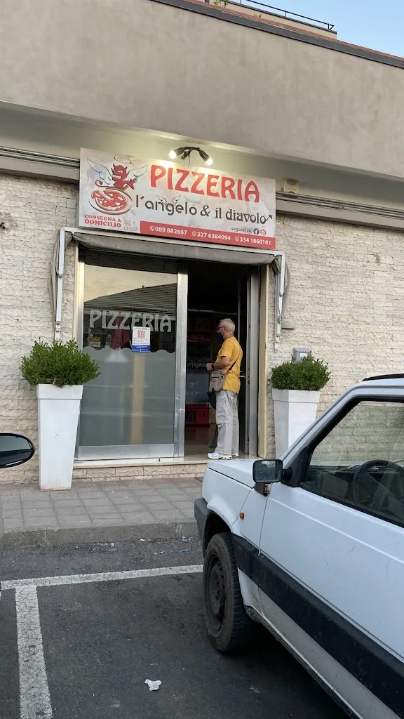 Salerno Comunicazione_Pizzeria L' Angelo e il Diavolo 2_Pezzano-Filetta_review
