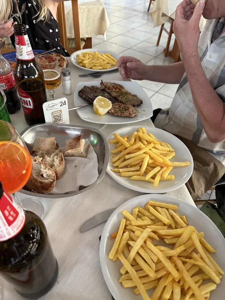 Steve_Ristorante & Pizzeria da Silvia_Piazza-Tralia-Pendolo_review