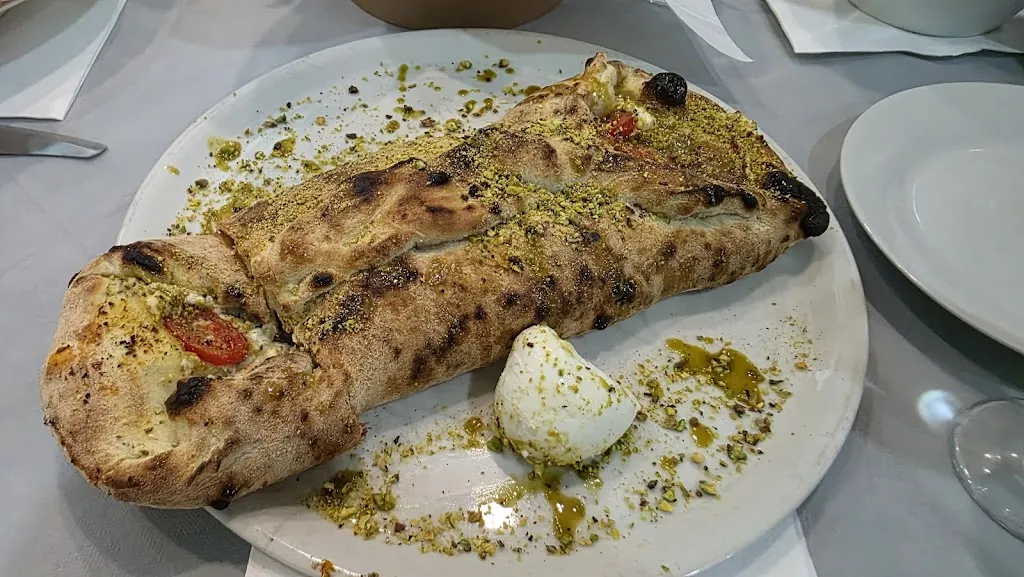 Alex K. Arrixen_CKJ restaurant Pizzeria_Piedimonte_review