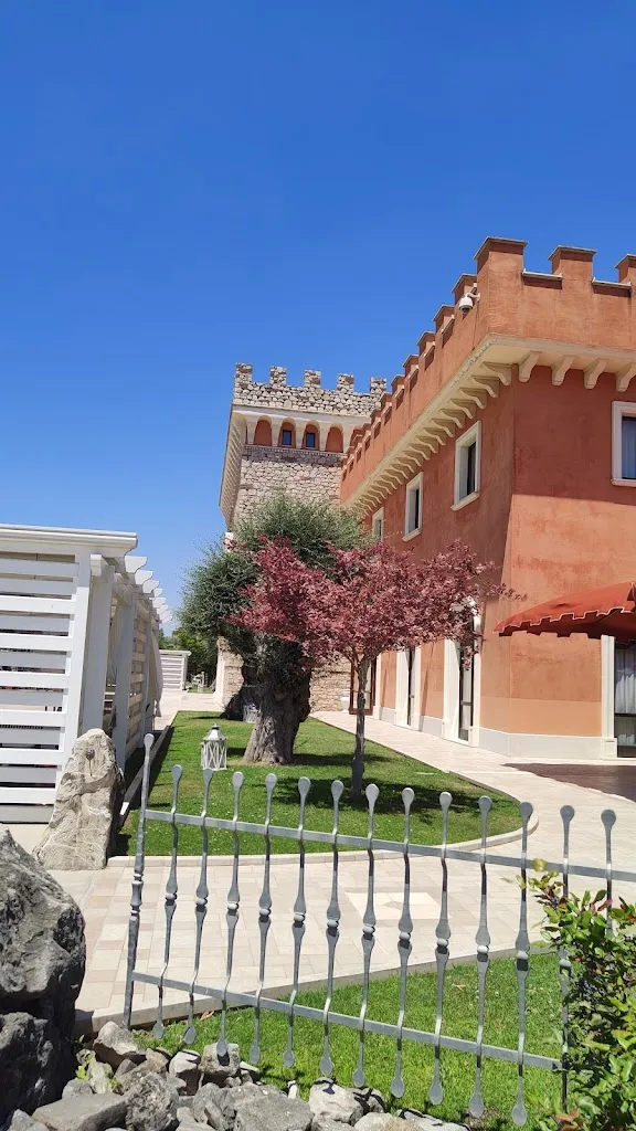 Andrea De Santis_Torre in Pietra - Il Castello_Pietradefusi_review