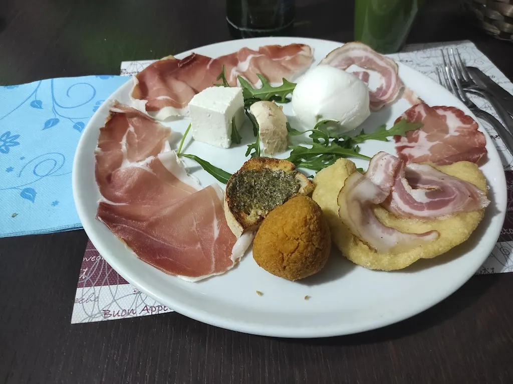 Menu_Tom and Jerry Pizzeria_Pietradefusi_image_2