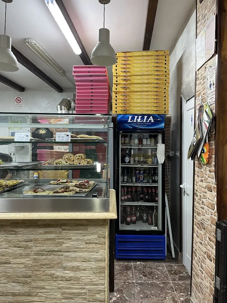 sfizi di pizza 3_Pietramelara_slider_image_2