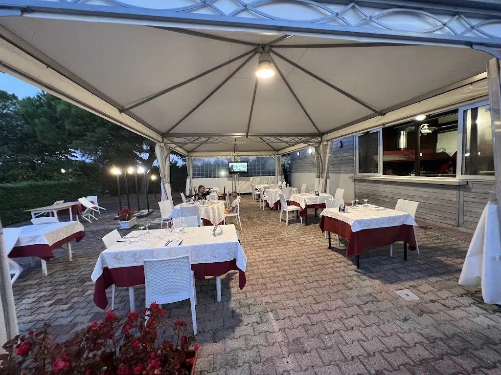 Trattoria Al Braciere restaurant in Martinsicuro