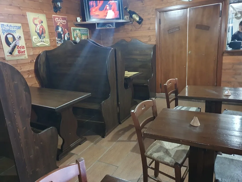 Jurassic Pub Revolution_Pietraroja_slider_image_1