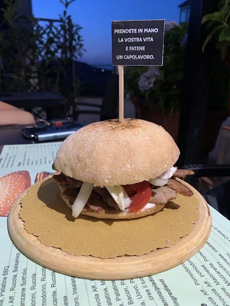 Андрій Трачинск_Antica Salumeria&Trattoria Urciuolo B&B Paninoteca Antonio_Pietrastornina_review