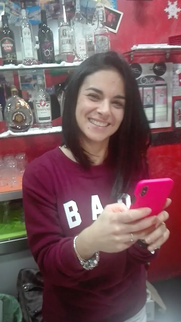 Mike Sera_Giro's café_Pietrastornina_review