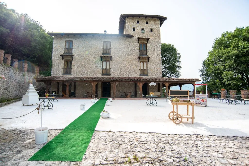 Agriturismo_Pietravairano_slider_image_3