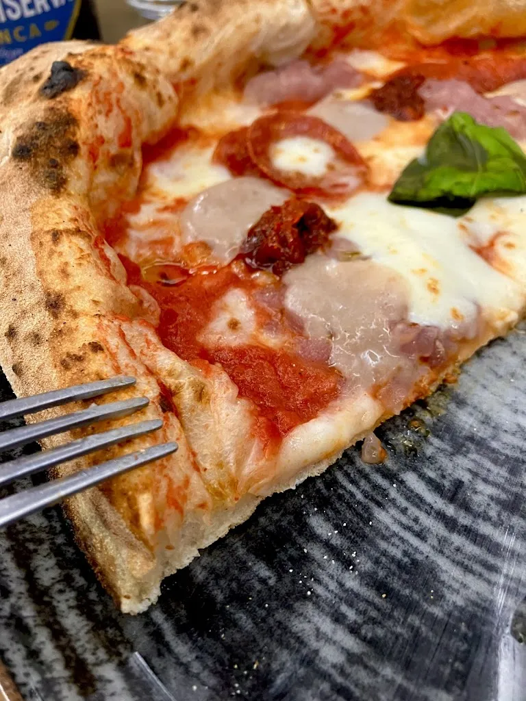Andrea Musso_Vinz pizzeria_Pietravairano_review