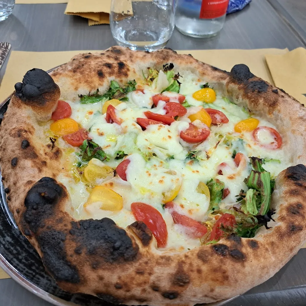 Vinz pizzeria_Pietravairano_slider_image_2