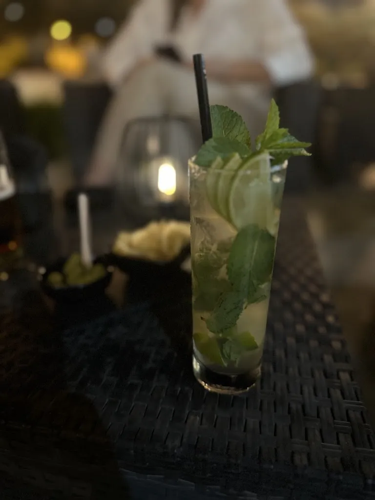 Menü_Rooftop 22_Pietravairano_Bild_1