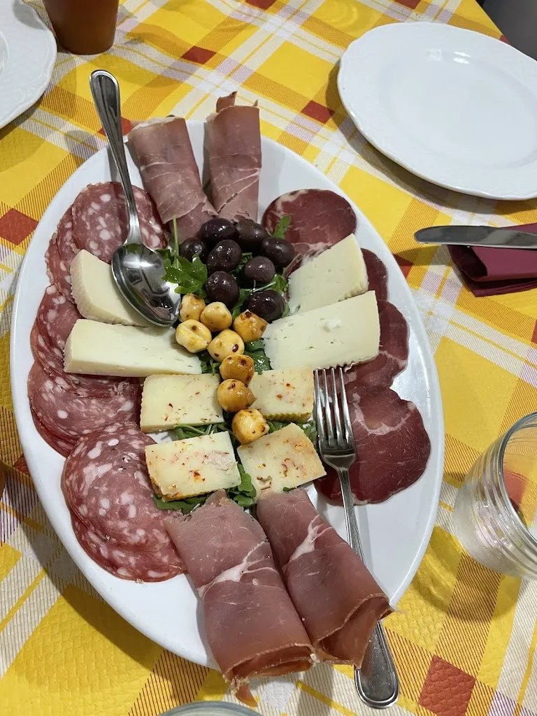 Matt Tortora_Antica Osteria Duca d'Aosta_Pignataro Maggiore_review