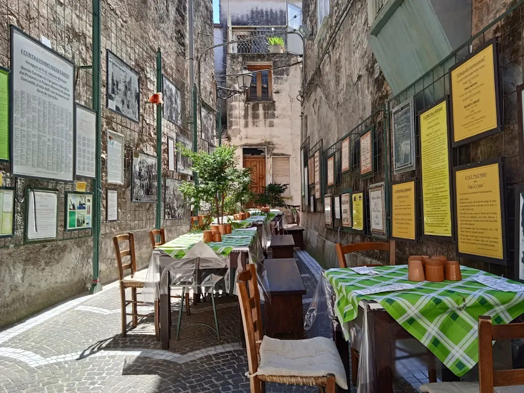 Antica Osteria Duca d'Aosta restaurant in Pignataro Maggiore